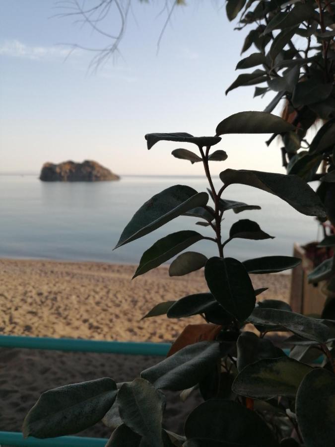 Arcadia Eressos Hotel Buitenkant foto